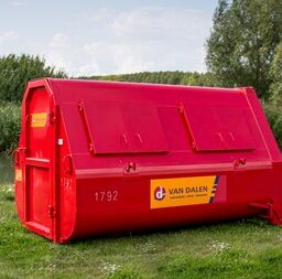 10 kuub gesloten groenafval en tuinafval container