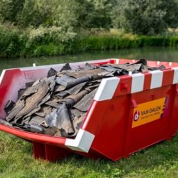 3 kuub dakafval container
